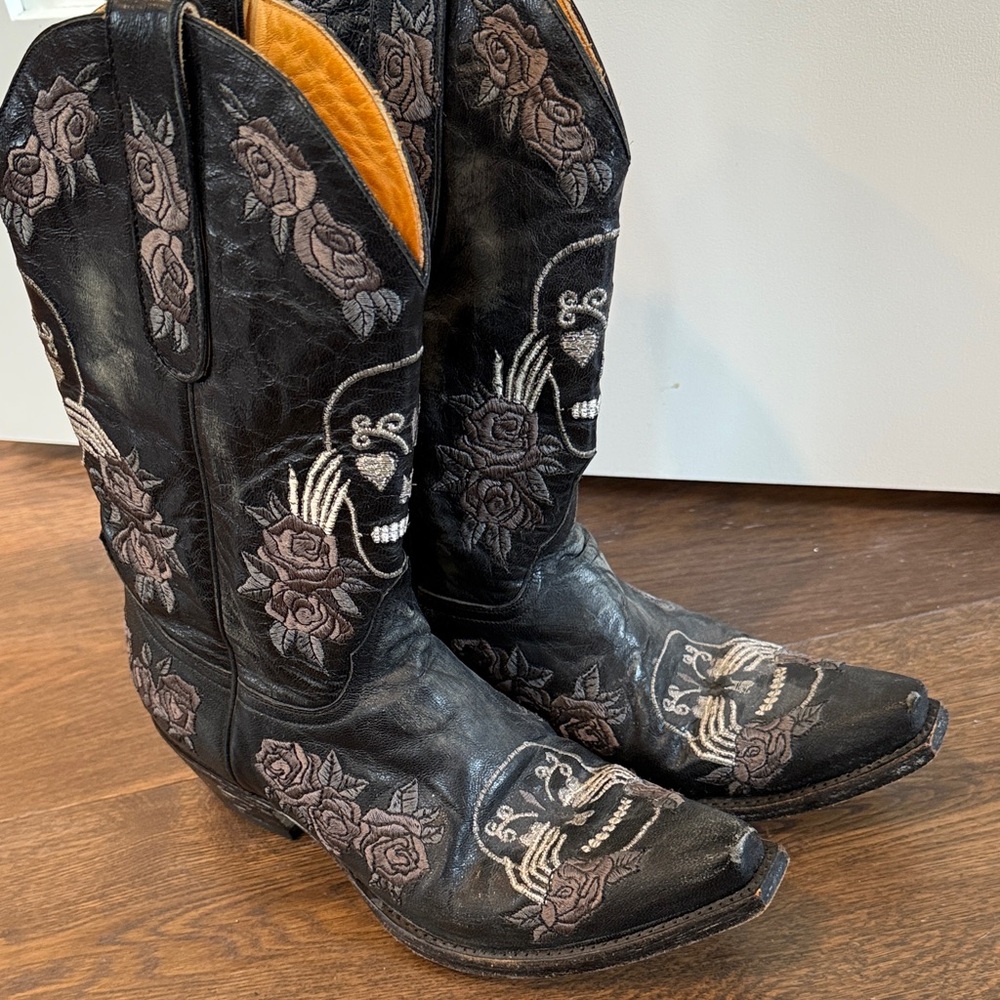 Old Grjngo Western Boots with Skull Embroidery